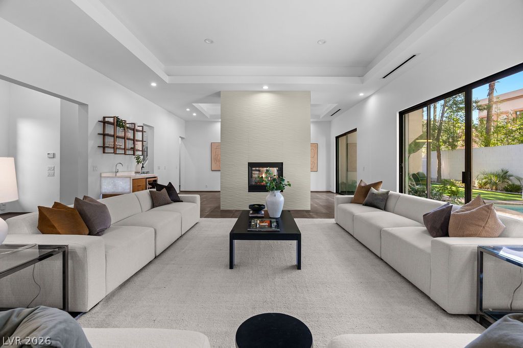 628 Edgebrook Drive Las Vegas NV 89145