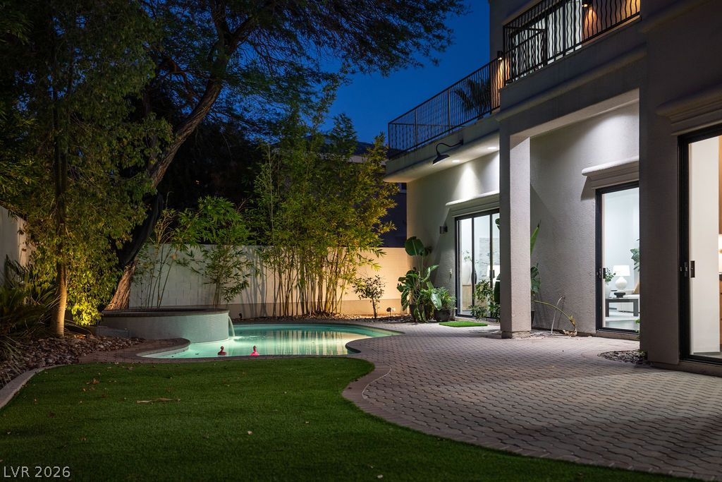 628 Edgebrook Drive Las Vegas NV 89145