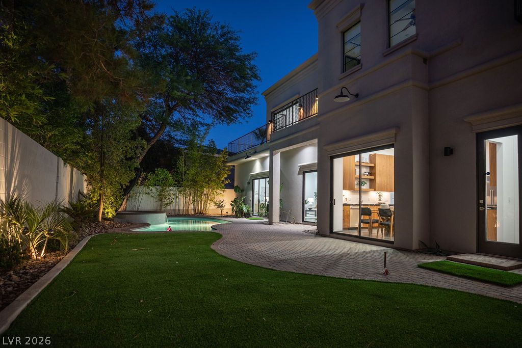 628 Edgebrook Drive Las Vegas NV 89145