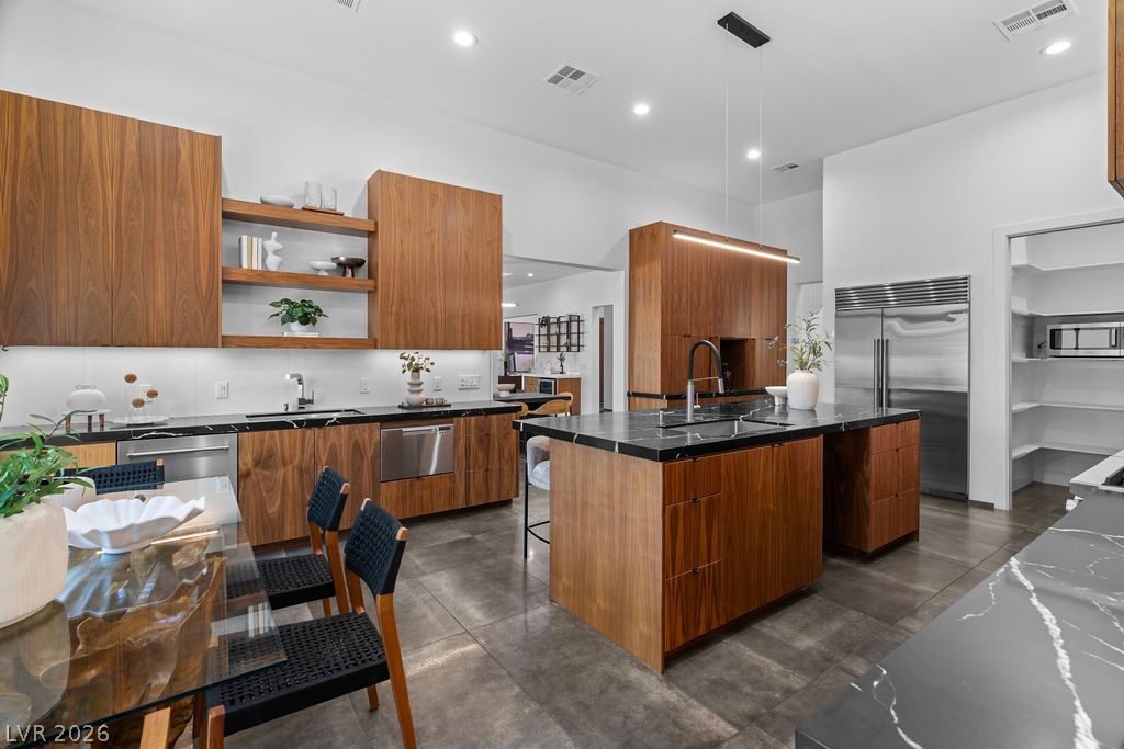 628 Edgebrook Drive Las Vegas NV 89145