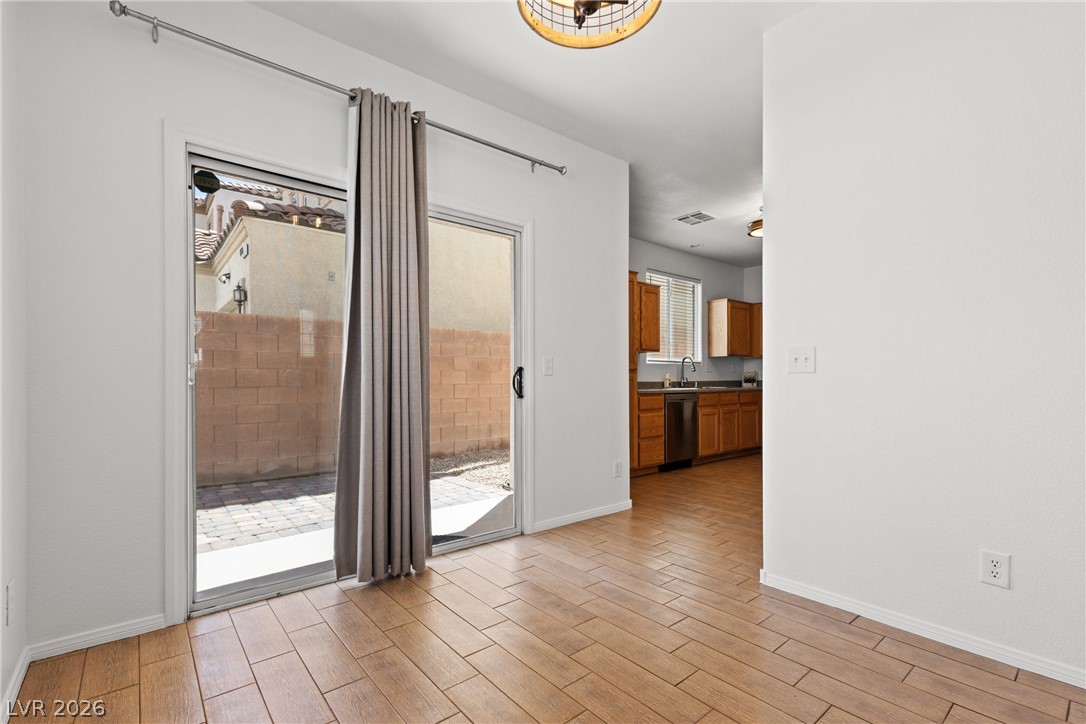 1137 Village Crossing Lane Las Vegas NV 89183