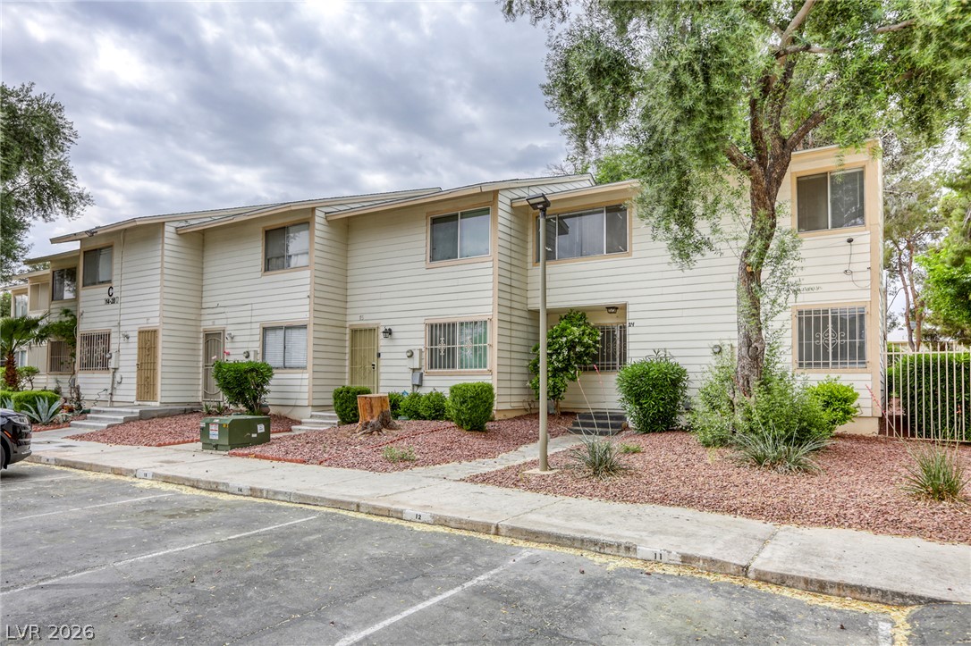 4770 Topaz Street 14 Las Vegas NV 89121