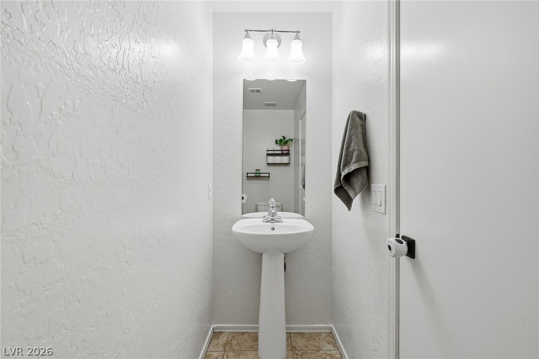 5339 Aurora Beam Avenue Las Vegas NV 89122