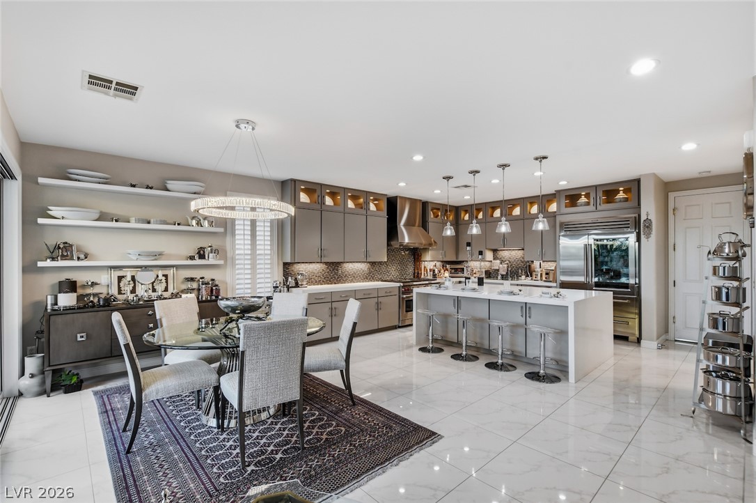 10721 Capesthorne Way Las Vegas NV 89135