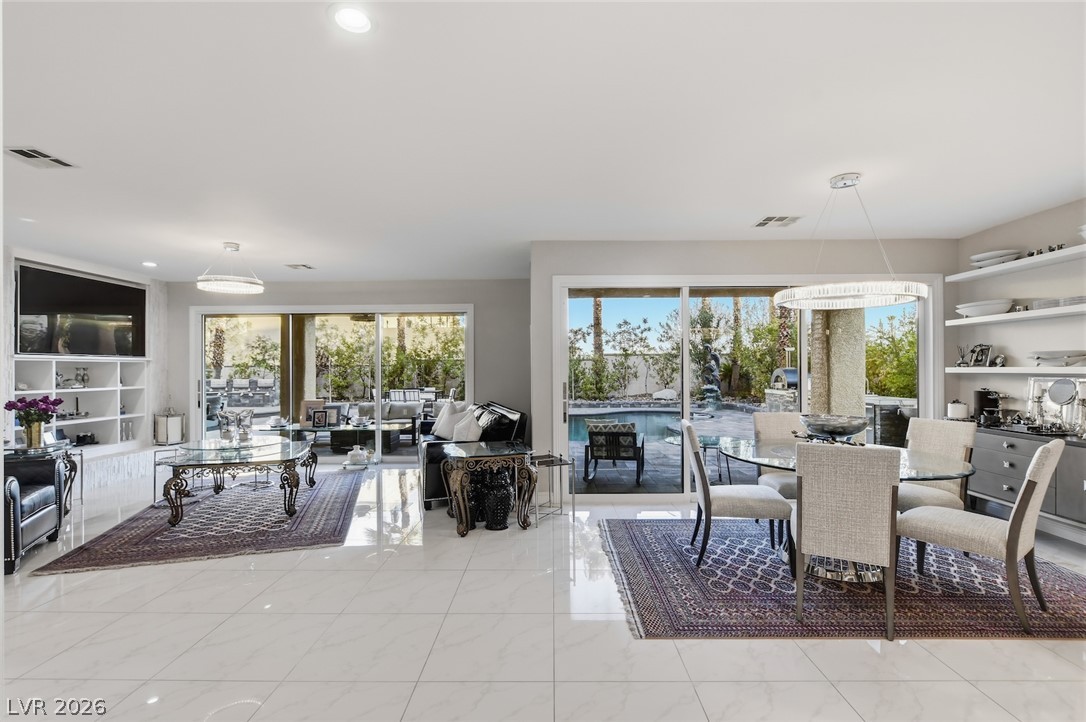 10721 Capesthorne Way Las Vegas NV 89135