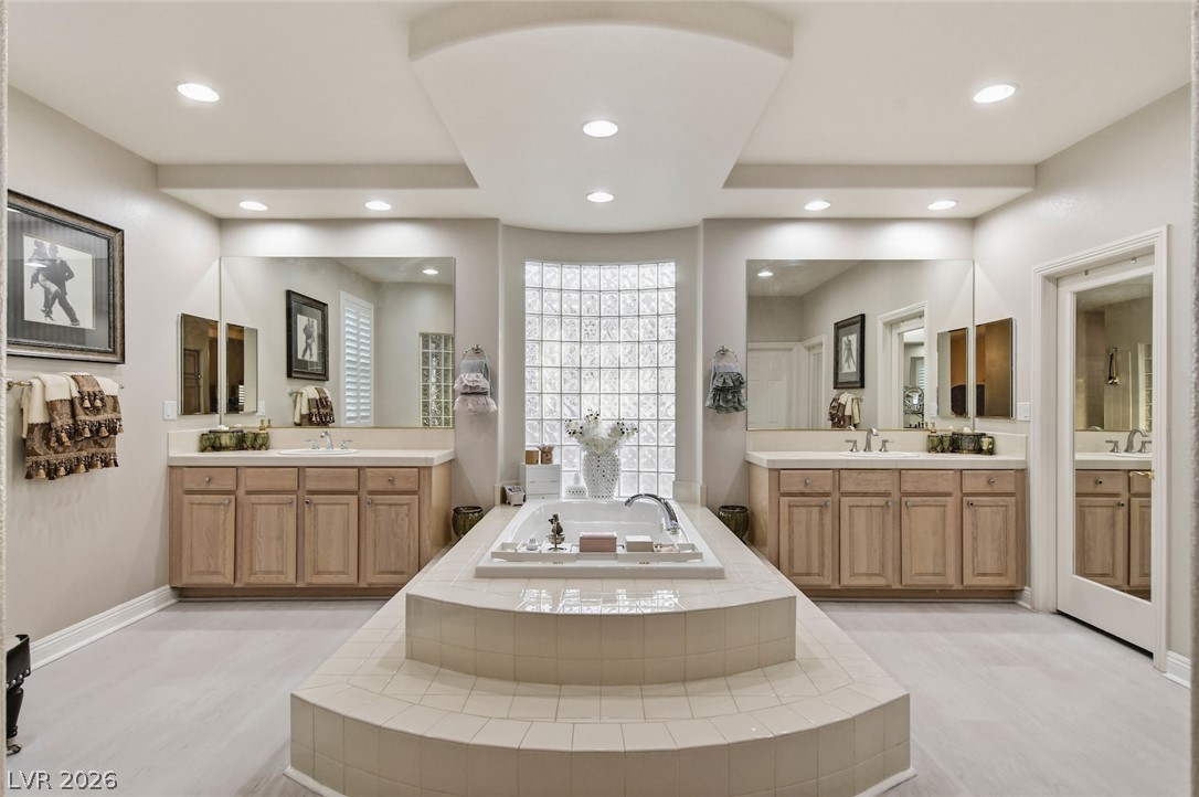 10721 Capesthorne Way Las Vegas NV 89135