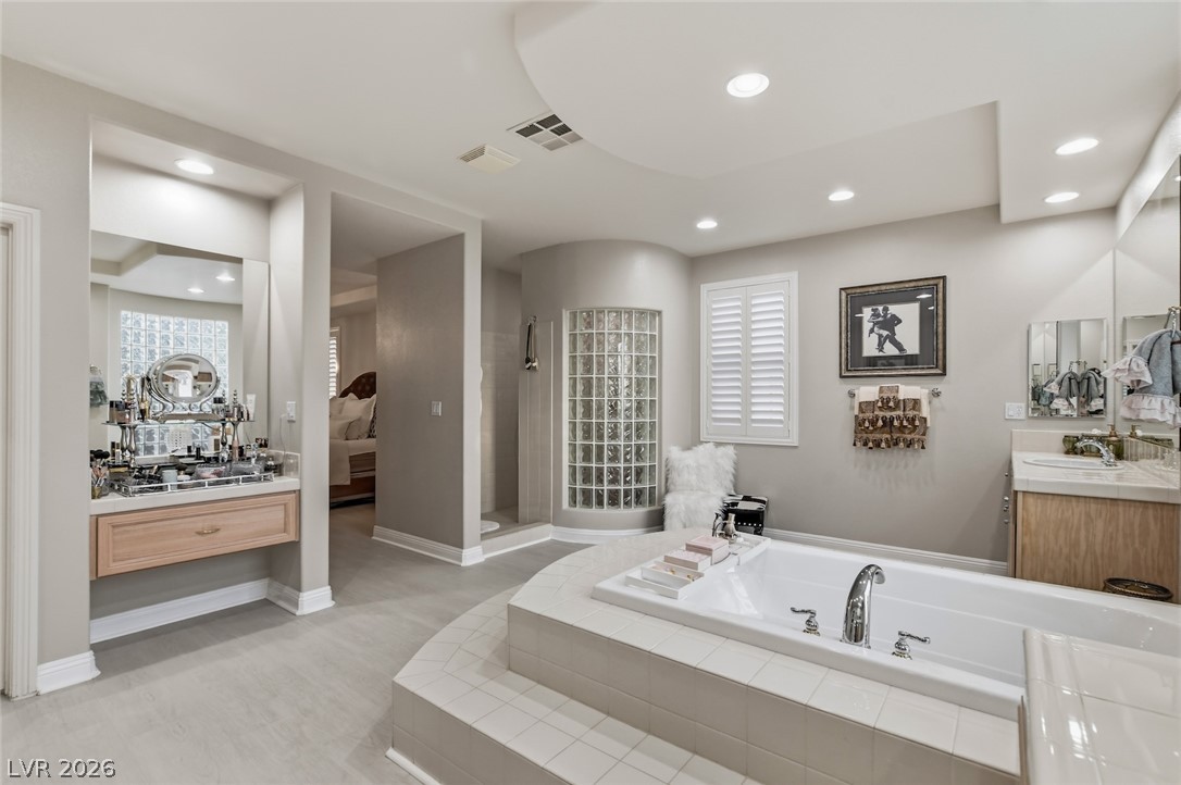 10721 Capesthorne Way Las Vegas NV 89135