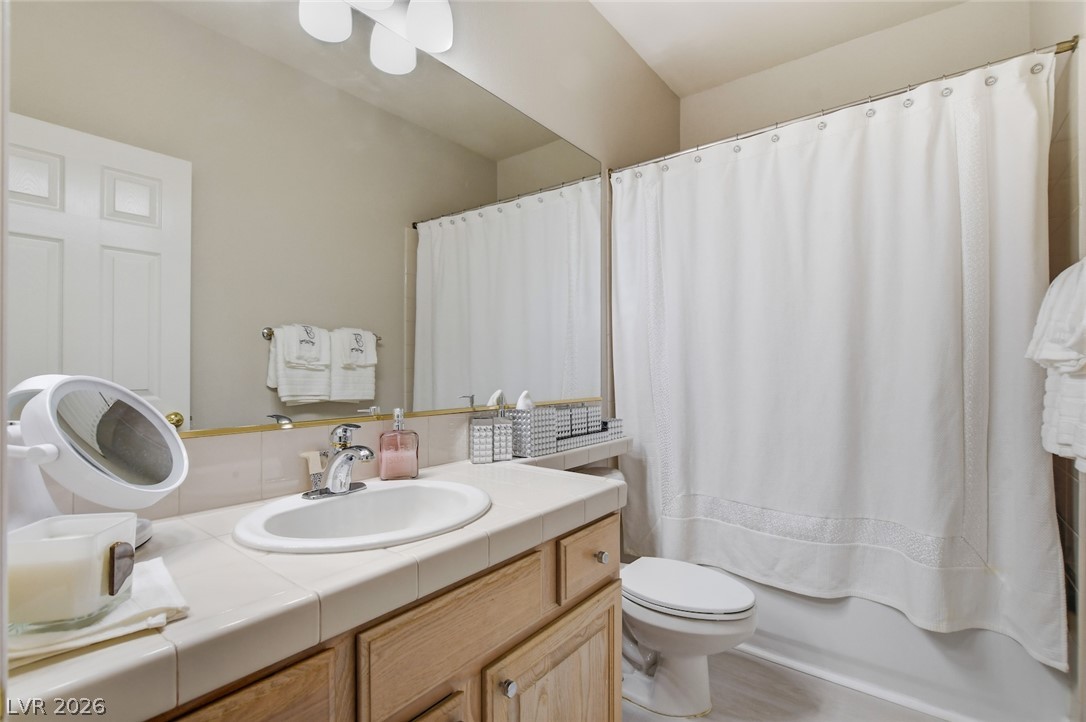 10721 Capesthorne Way Las Vegas NV 89135