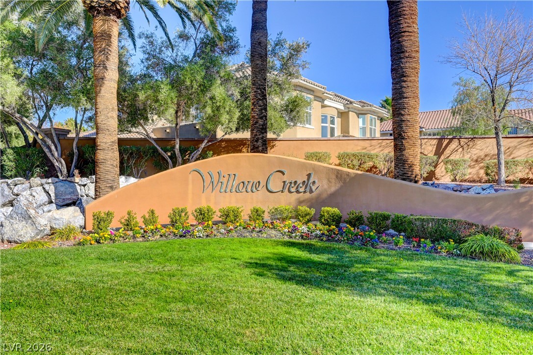 10721 Capesthorne Way Las Vegas NV 89135