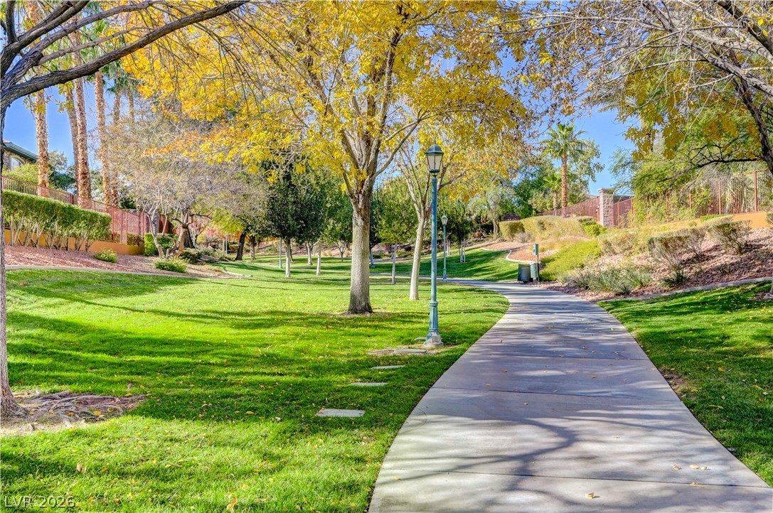 10721 Capesthorne Way Las Vegas NV 89135