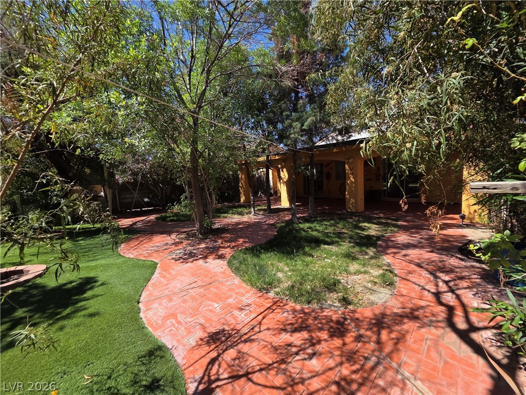 2300 Monterey Pine Drive Las Vegas NV 89156