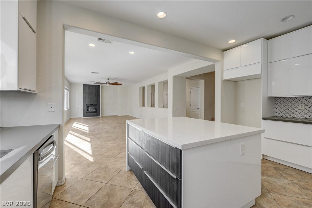 2173 De Narvik Drive Henderson NV 89044