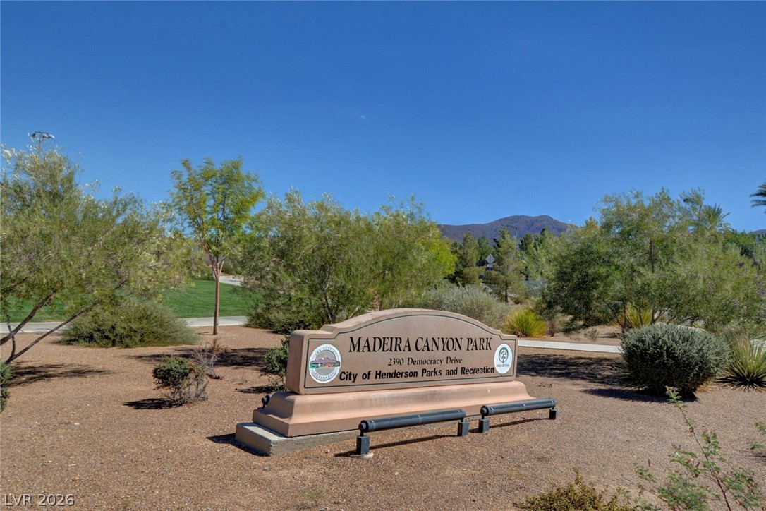 2173 De Narvik Drive Henderson NV 89044