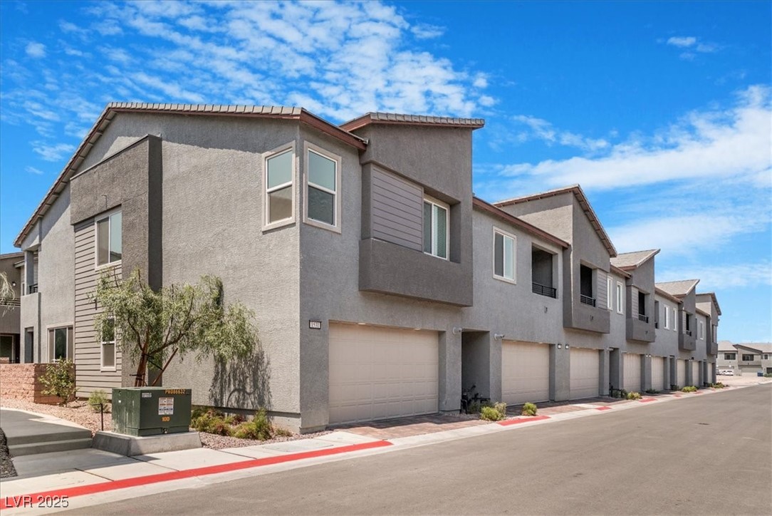 1529 Eva Crossing Place Henderson NV 89002