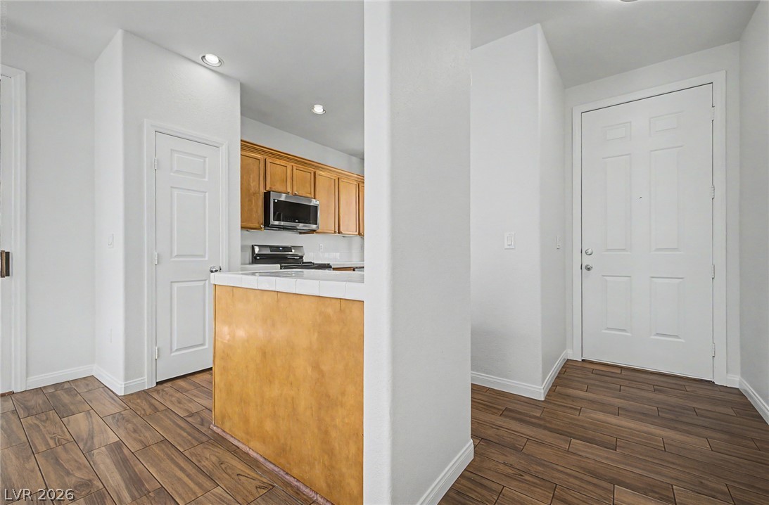 6271 Carson Hills Avenue Las Vegas NV 89139