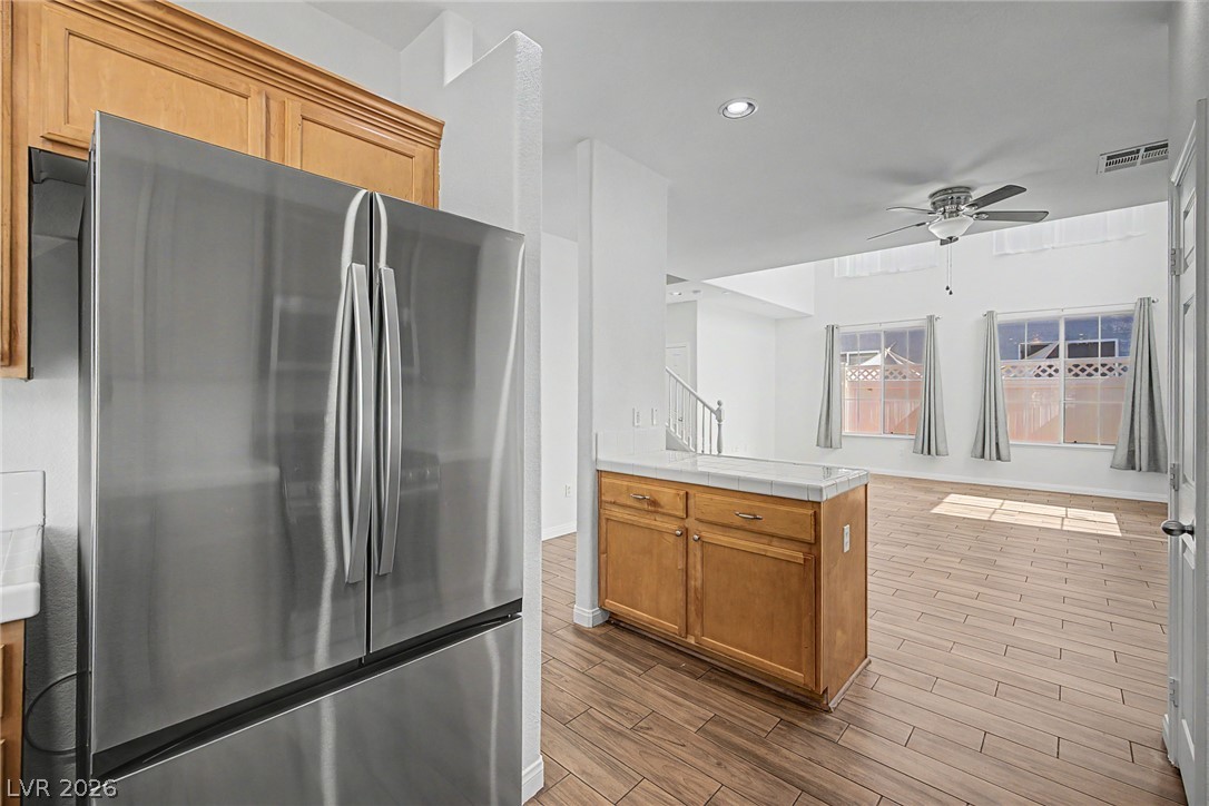 6271 Carson Hills Avenue Las Vegas NV 89139