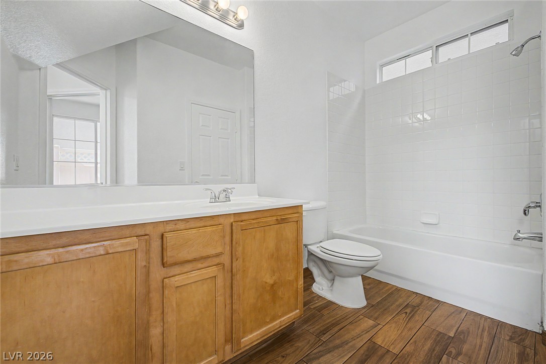 6271 Carson Hills Avenue Las Vegas NV 89139