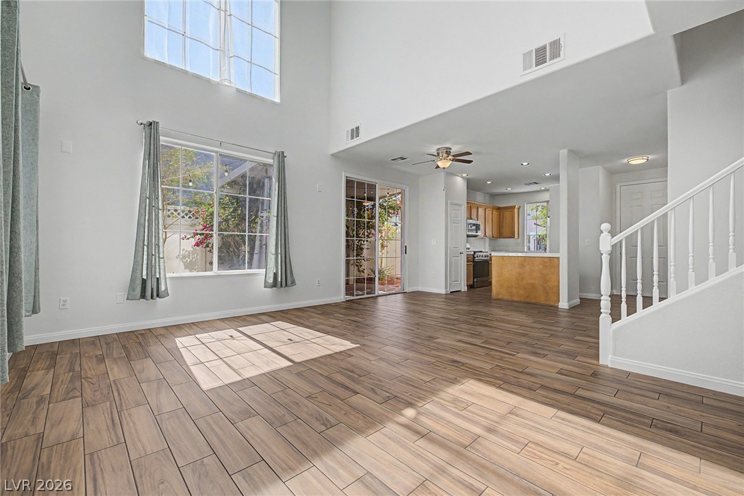 6271 Carson Hills Avenue Las Vegas NV 89139