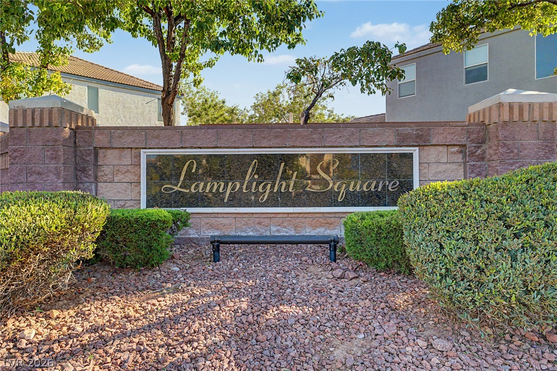 6271 Carson Hills Avenue Las Vegas NV 89139