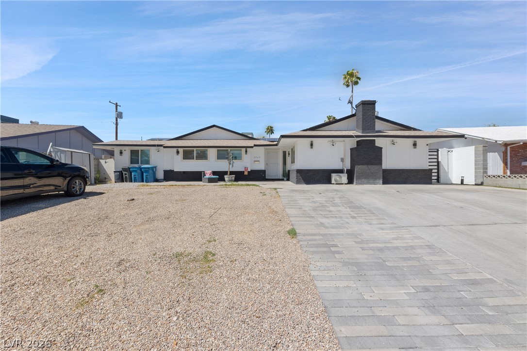 3969 Sorrento Way Las Vegas NV 89121