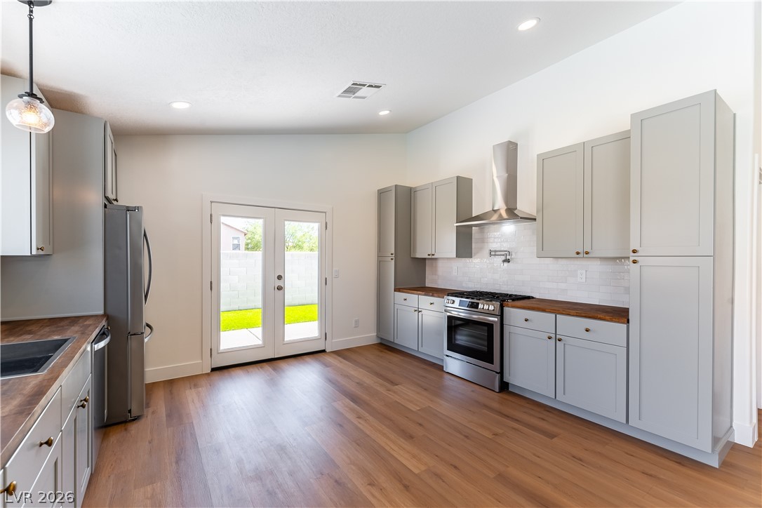 5608 Emperor Way Las Vegas NV 89130