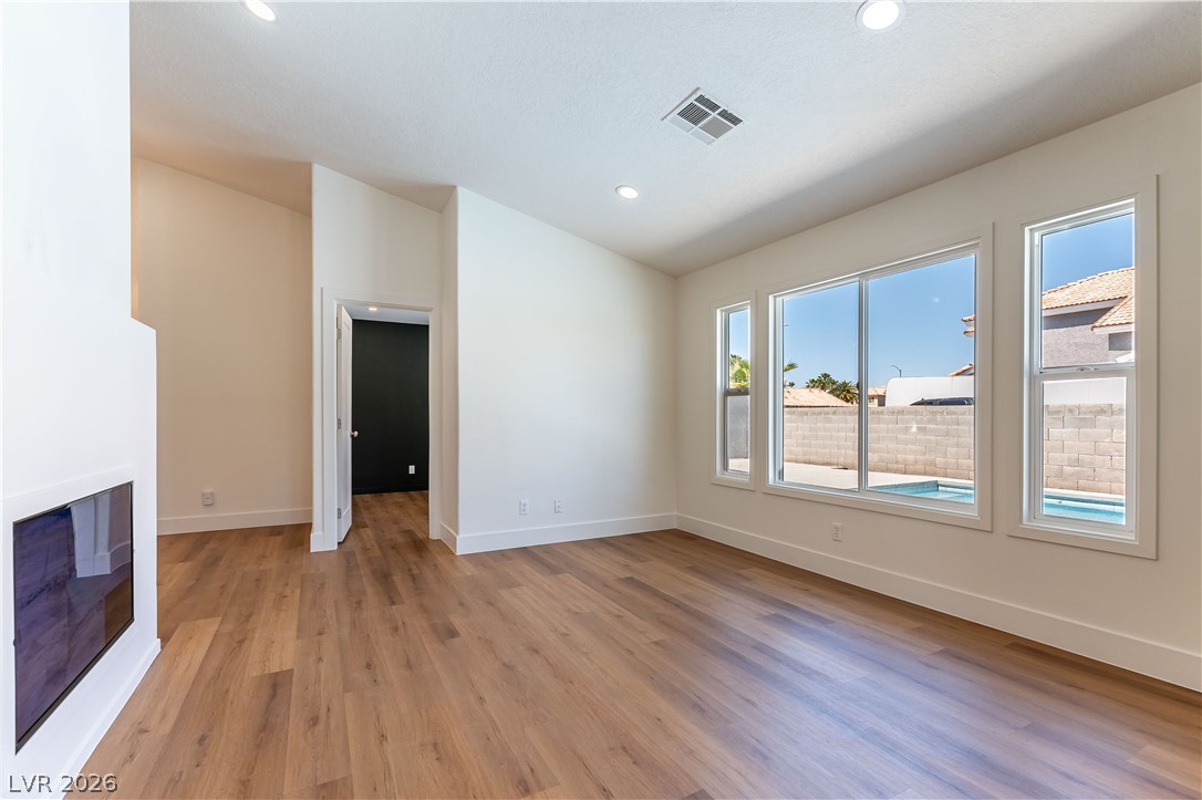 5608 Emperor Way Las Vegas NV 89130