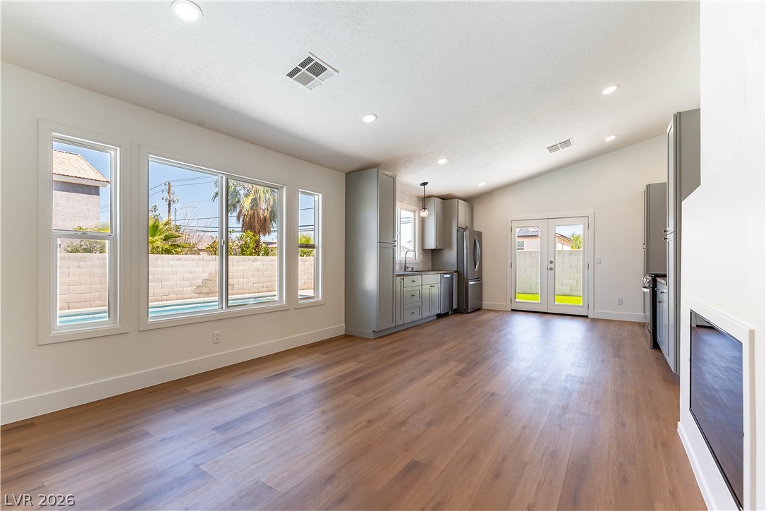 5608 Emperor Way Las Vegas NV 89130