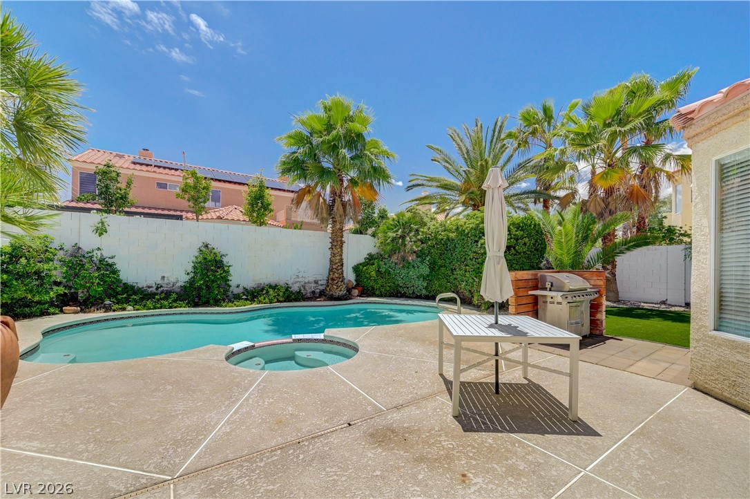 8429 Bay Point Drive Las Vegas NV 89128