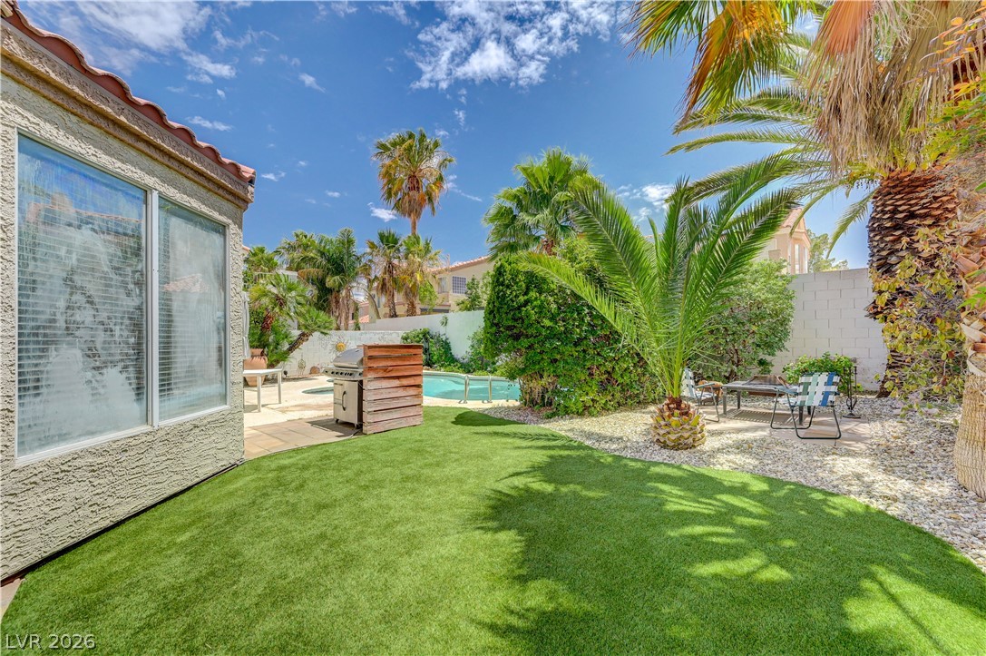 8429 Bay Point Drive Las Vegas NV 89128