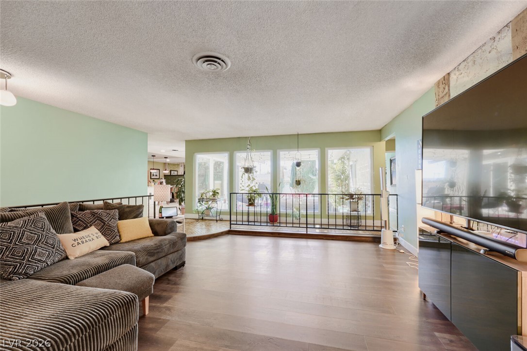 3131 South Liberty Circle Las Vegas NV 89121