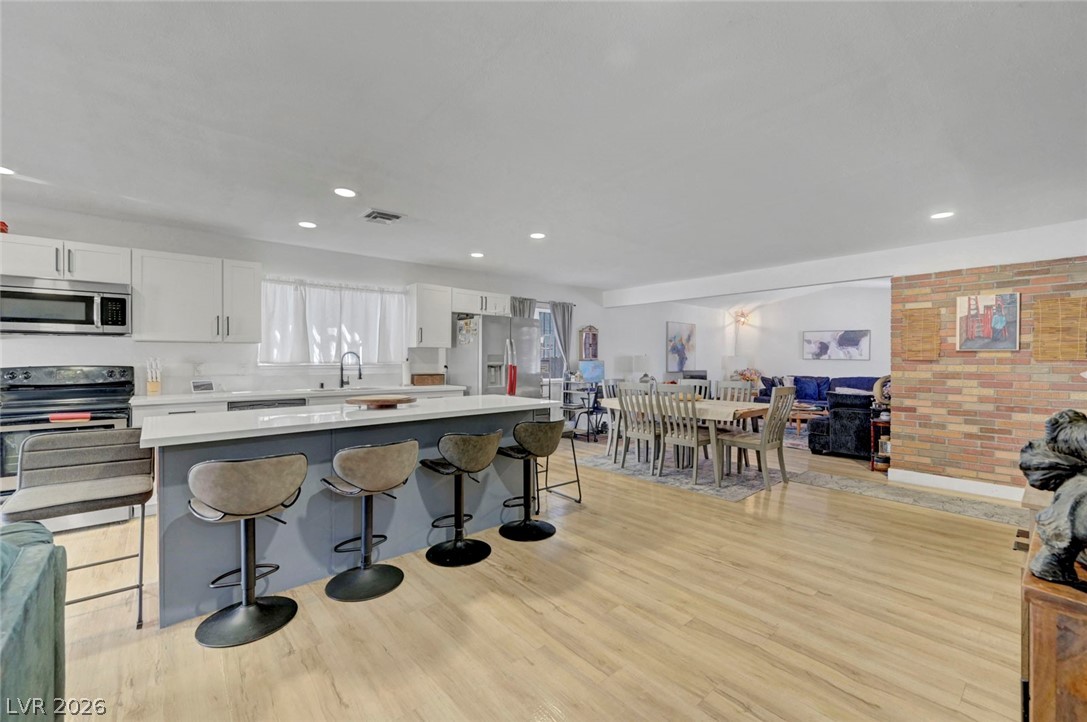 4526 East Viking Road Las Vegas NV 89121