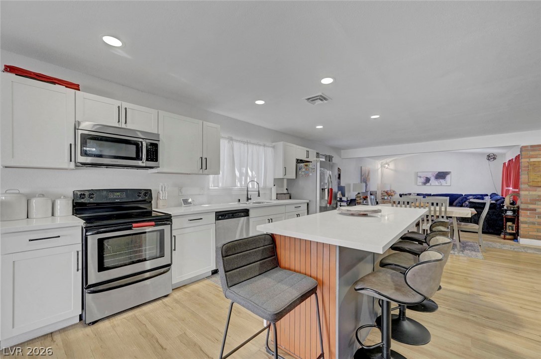 4526 East Viking Road Las Vegas NV 89121