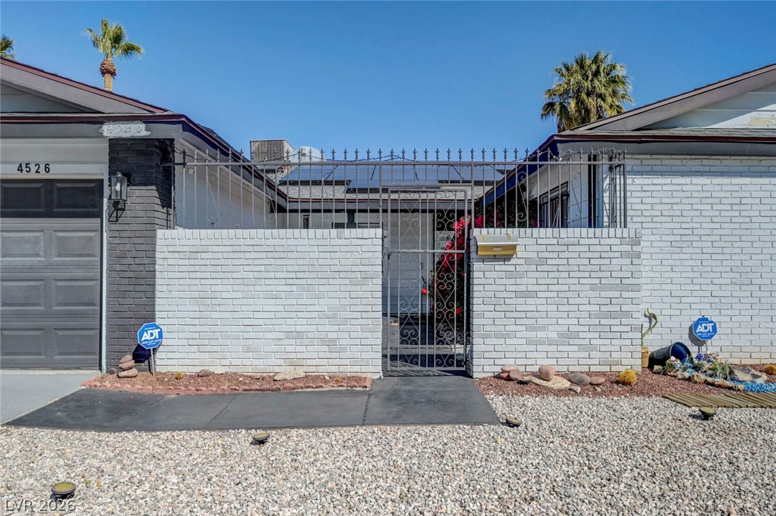 4526 East Viking Road Las Vegas NV 89121