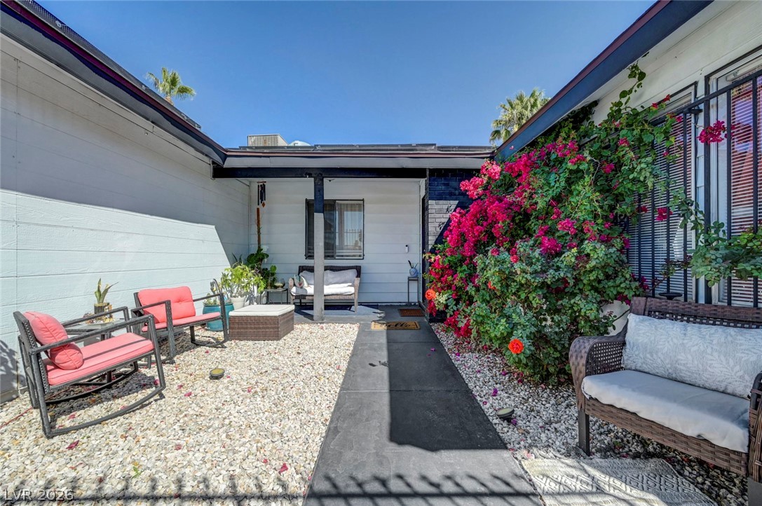 4526 East Viking Road Las Vegas NV 89121