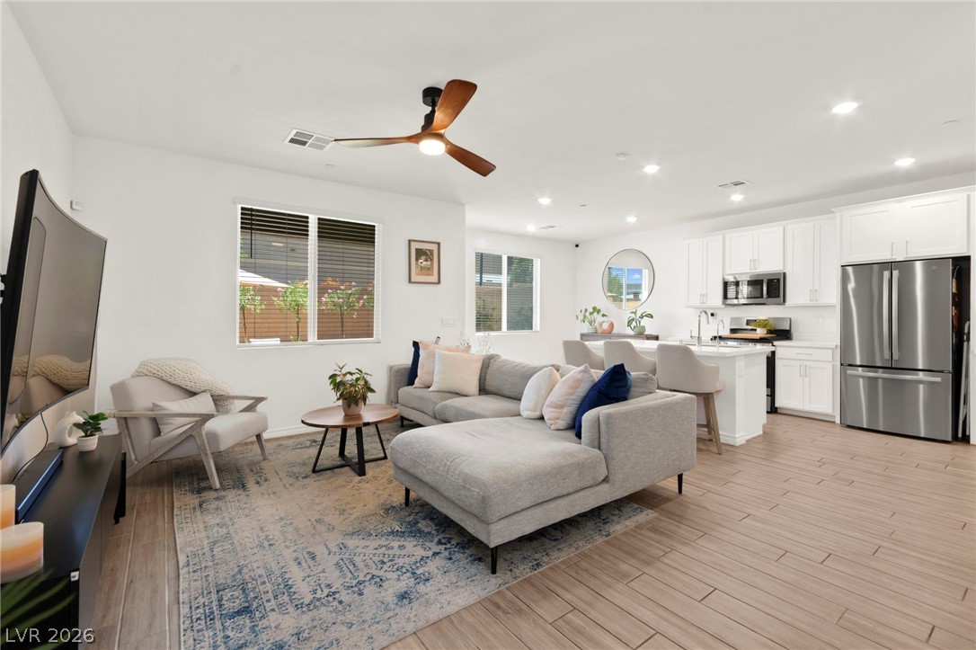 9743 Mojave Mountain Street Las Vegas NV 89166