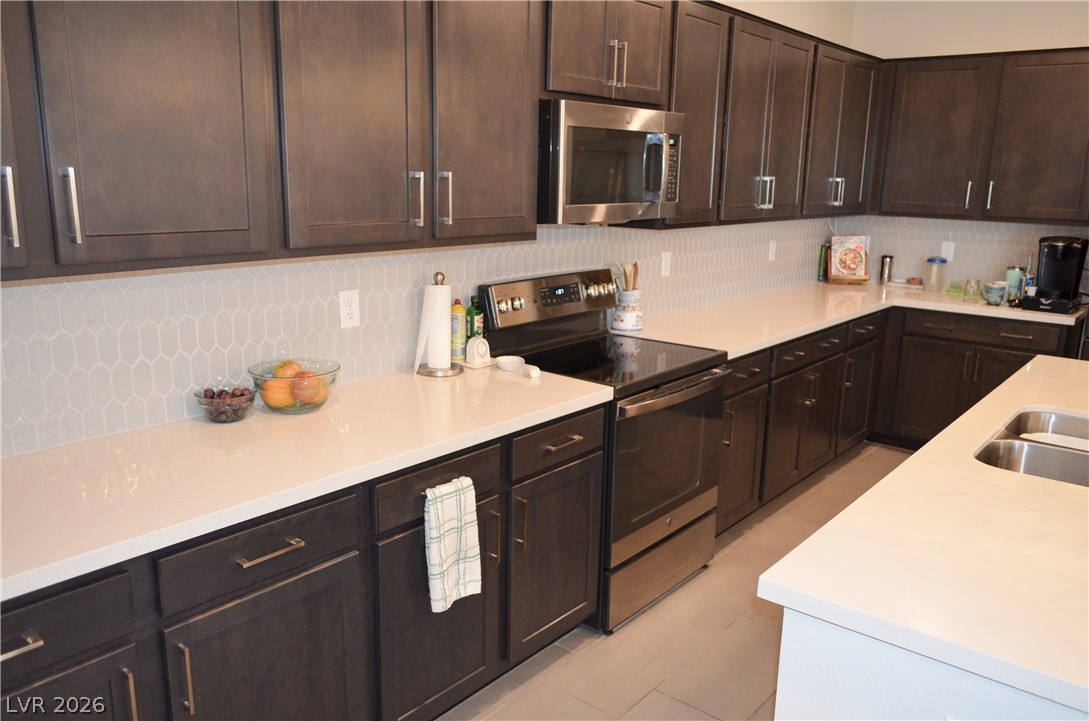 5528 Eleganza Avenue Pahrump NV 89061