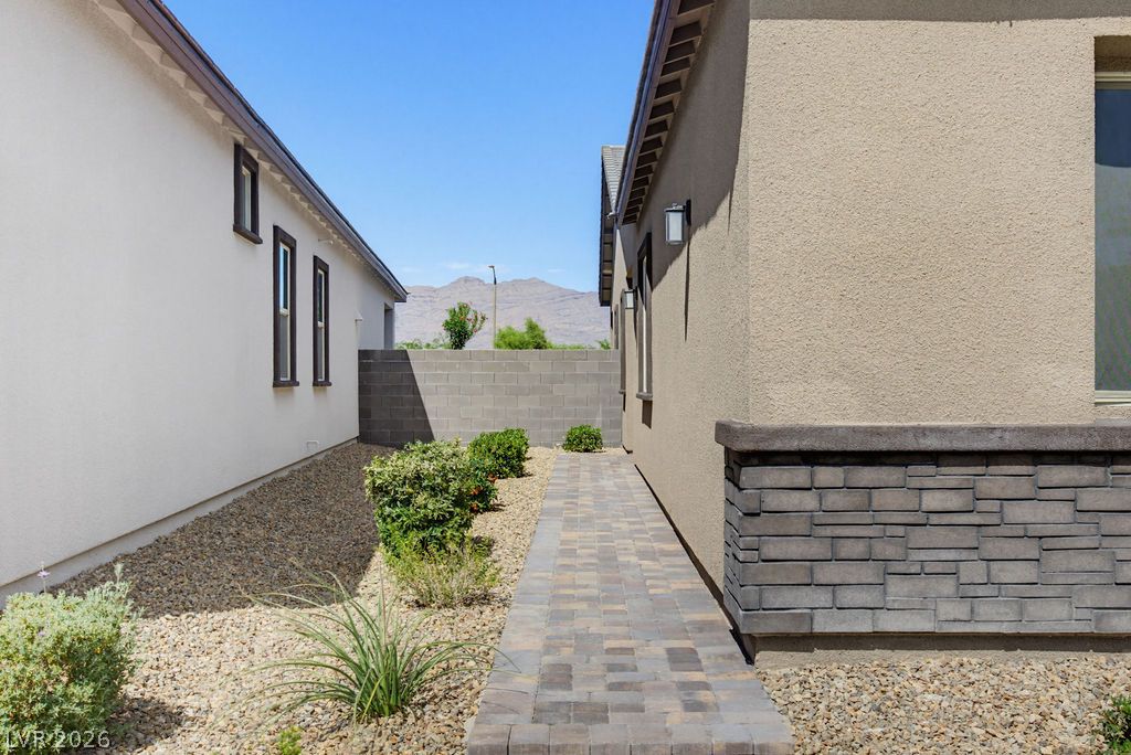 10198 Super Jovian Street Las Vegas NV 89143