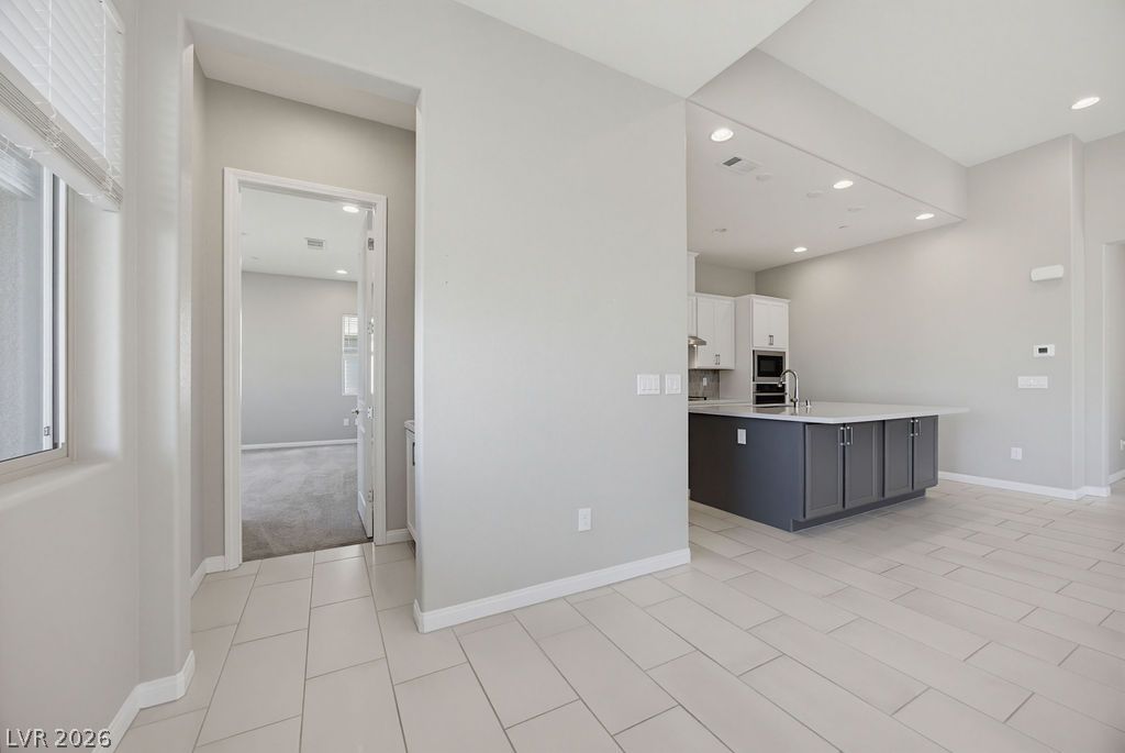 10198 Super Jovian Street Las Vegas NV 89143