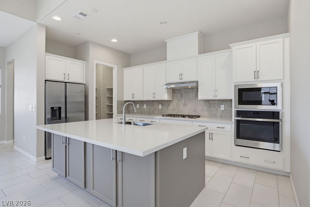 10198 Super Jovian Street Las Vegas NV 89143