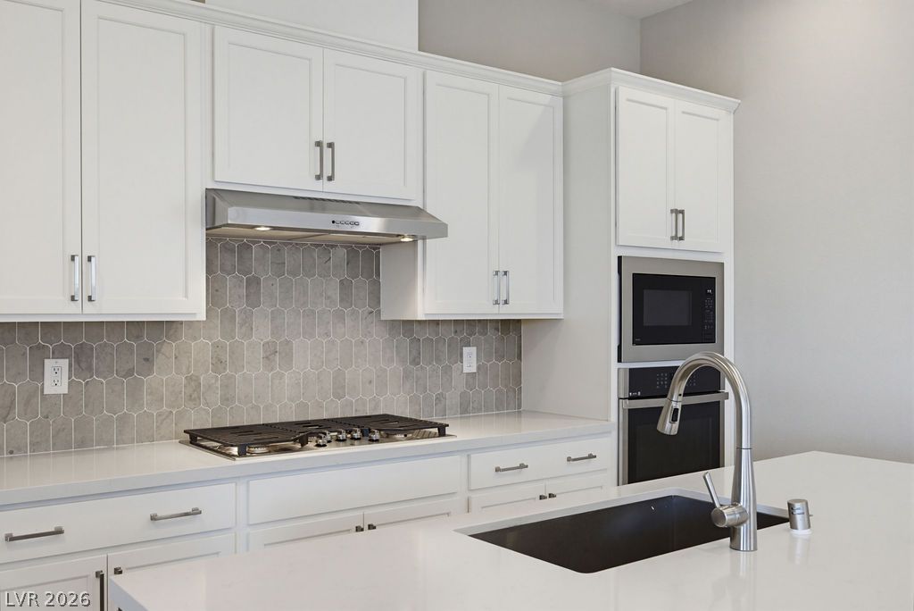 10198 Super Jovian Street Las Vegas NV 89143