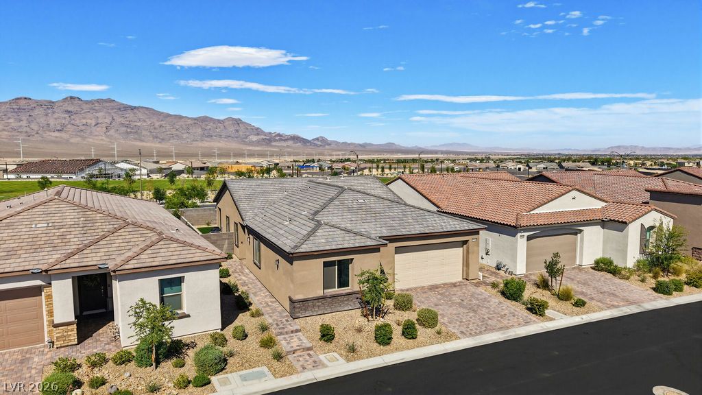 10198 Super Jovian Street Las Vegas NV 89143