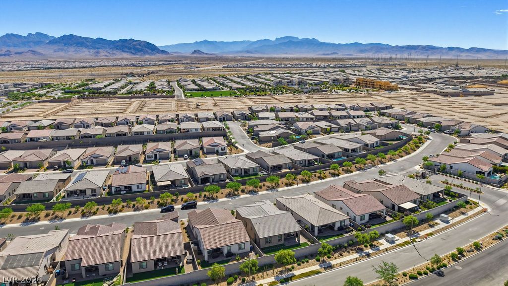 10198 Super Jovian Street Las Vegas NV 89143