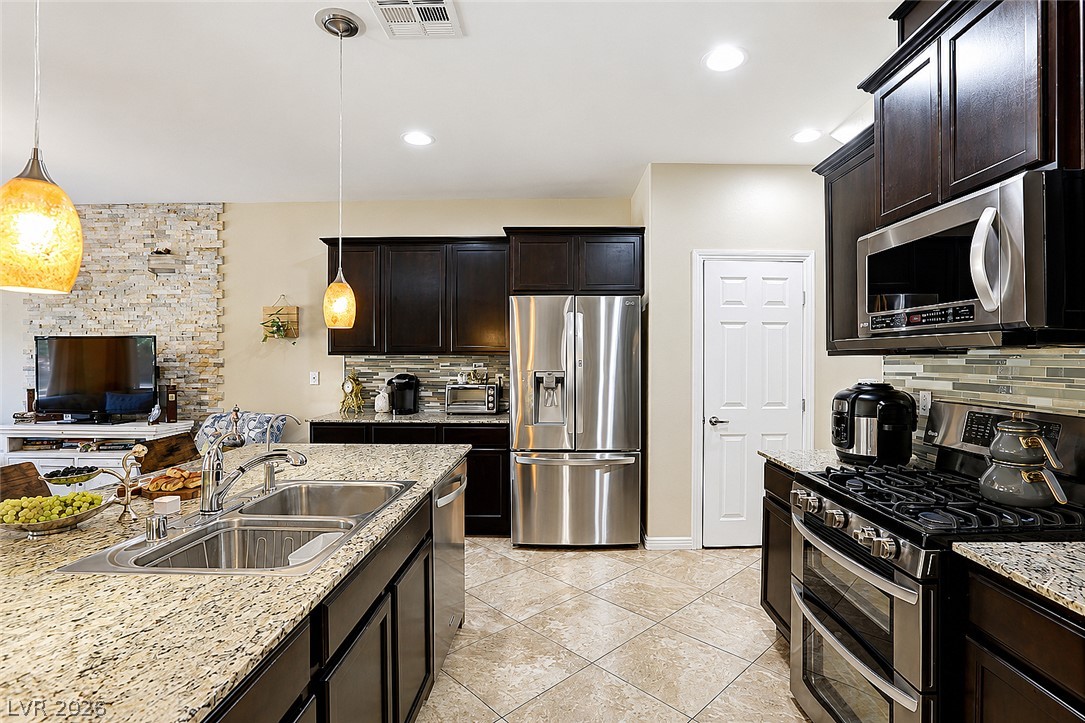 2815 Rough Green Street Las Vegas NV 89117