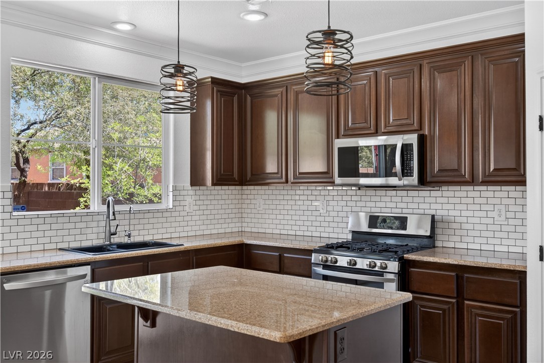 7304 Apache Mission Court Las Vegas NV 89179