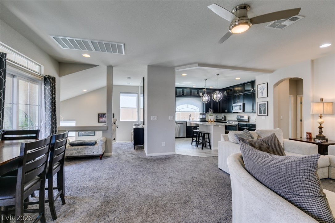 6513 Averill Creek Avenue Las Vegas NV 89118