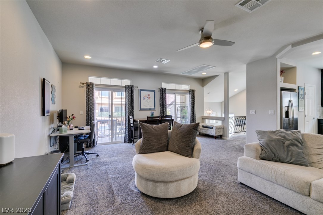6513 Averill Creek Avenue Las Vegas NV 89118