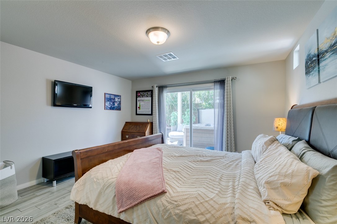 6513 Averill Creek Avenue Las Vegas NV 89118