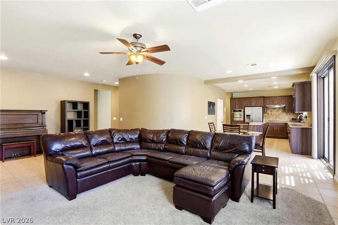 39 Perennial Border Court Las Vegas NV 89148