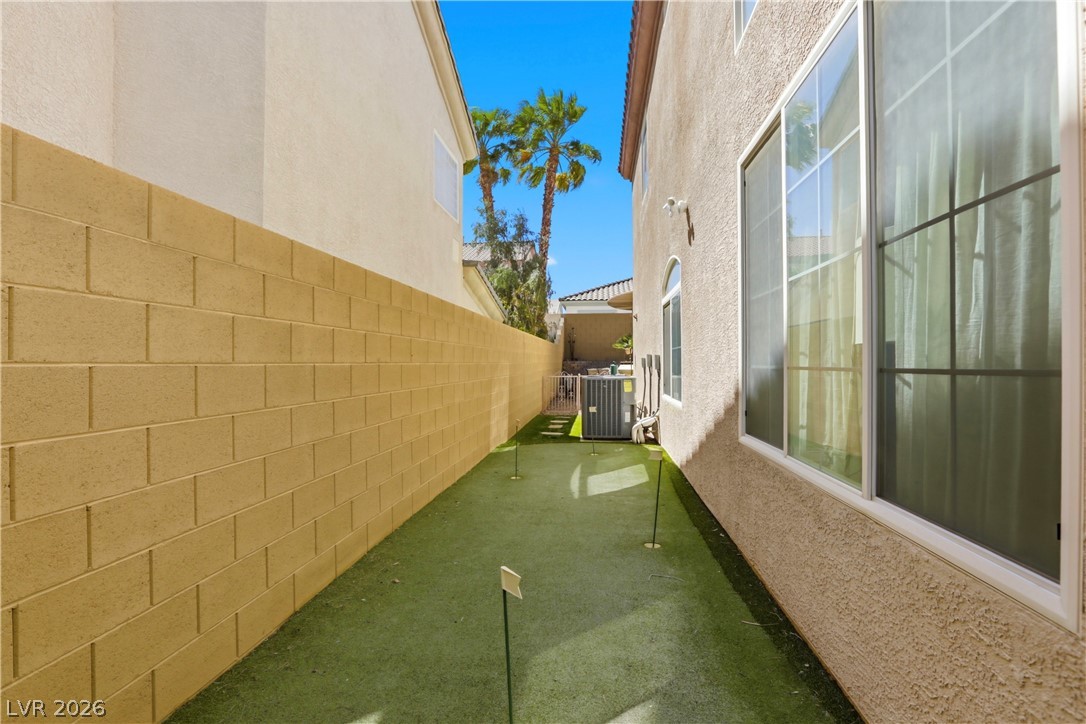 39 Perennial Border Court Las Vegas NV 89148