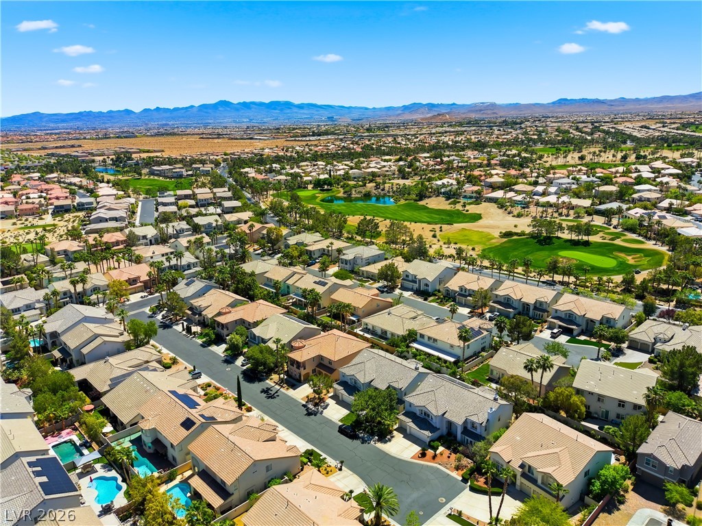 39 Perennial Border Court Las Vegas NV 89148